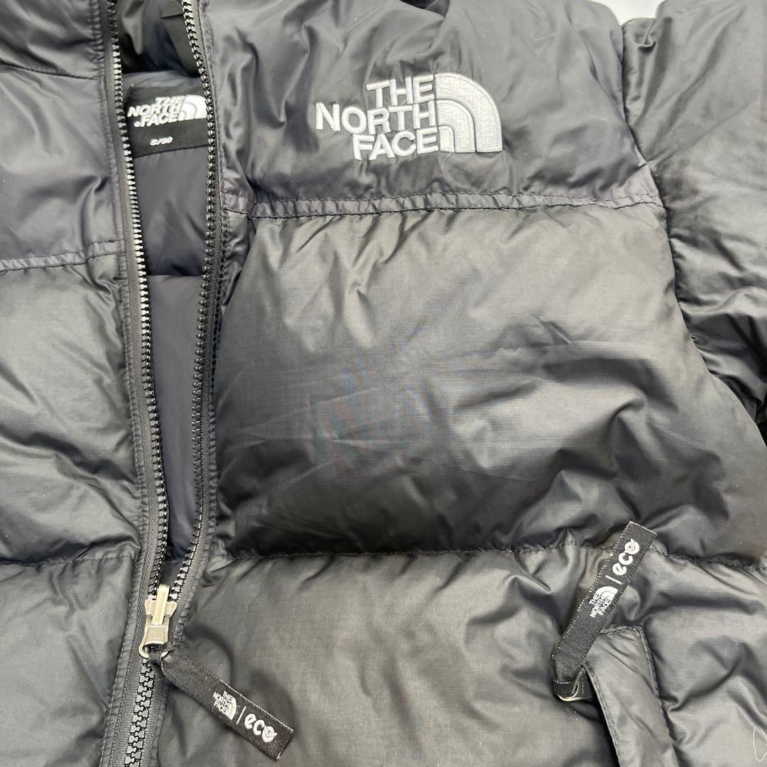 THE NORTH FACE ヌプシダウンジャケット　ブラックフード収納可能