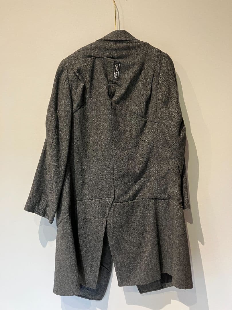 Geoffrey B. Small　ジェフリービースモール ポールハーデン