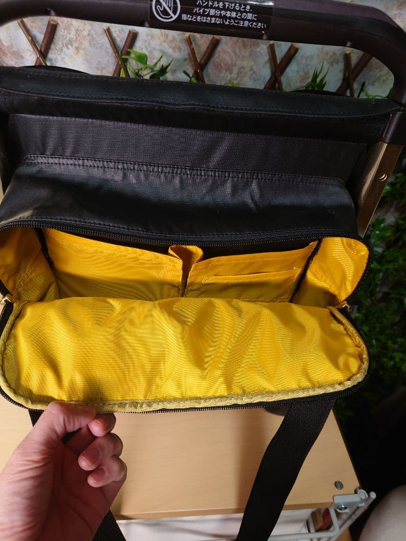 ふ*め様 美品♡旅行やお買い物に活躍❣️カナナプロジェクト　キャリー　ブラック×