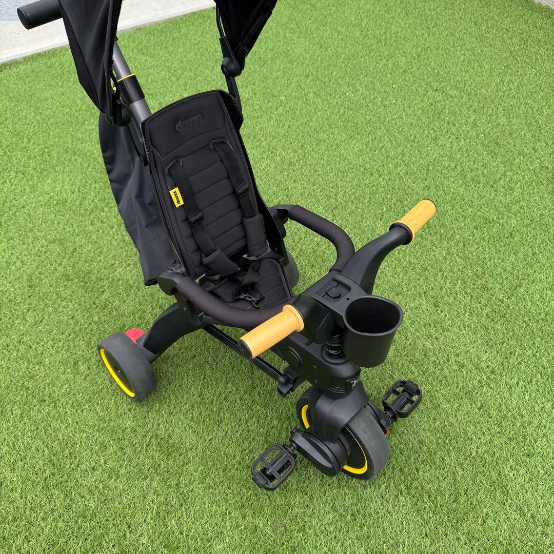 doona Liki Trike S5 プレミアム　折りたたみ三輪車　ブラック