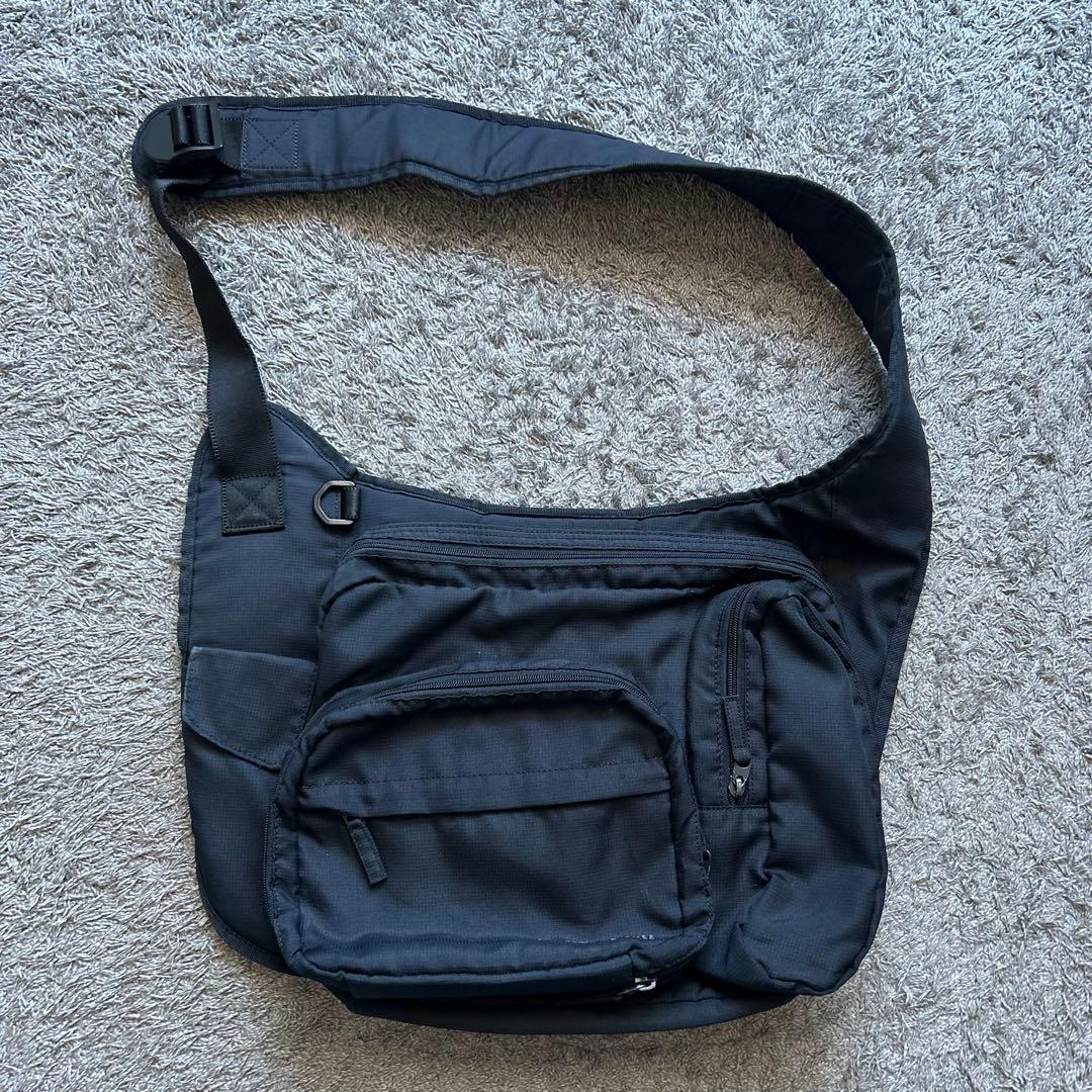 COMMECAISM ワンショルダーバッグ Y2K archive tech