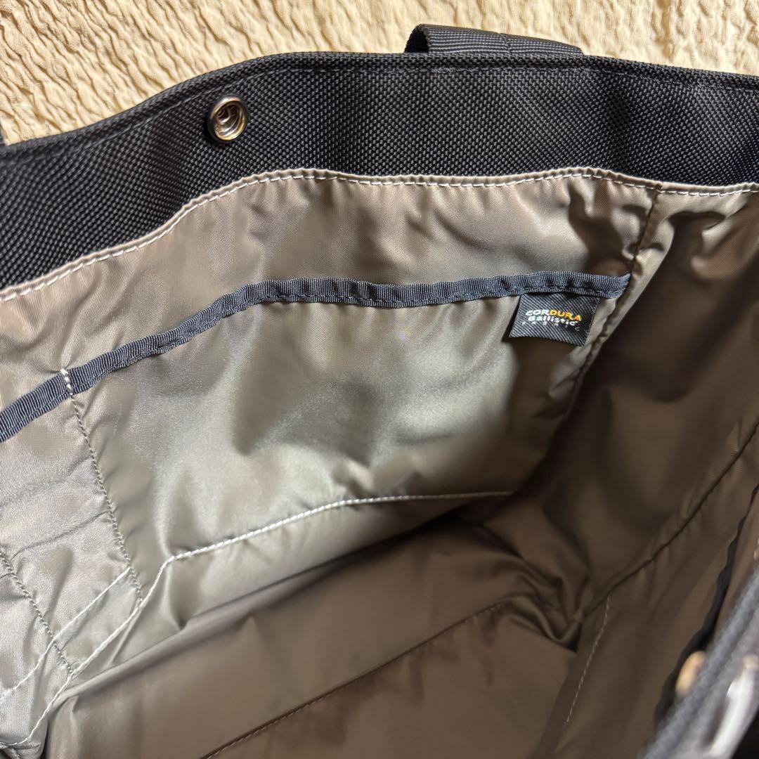 カワニシカバン grabe​(グレーブ)コーデュラ　ブラック