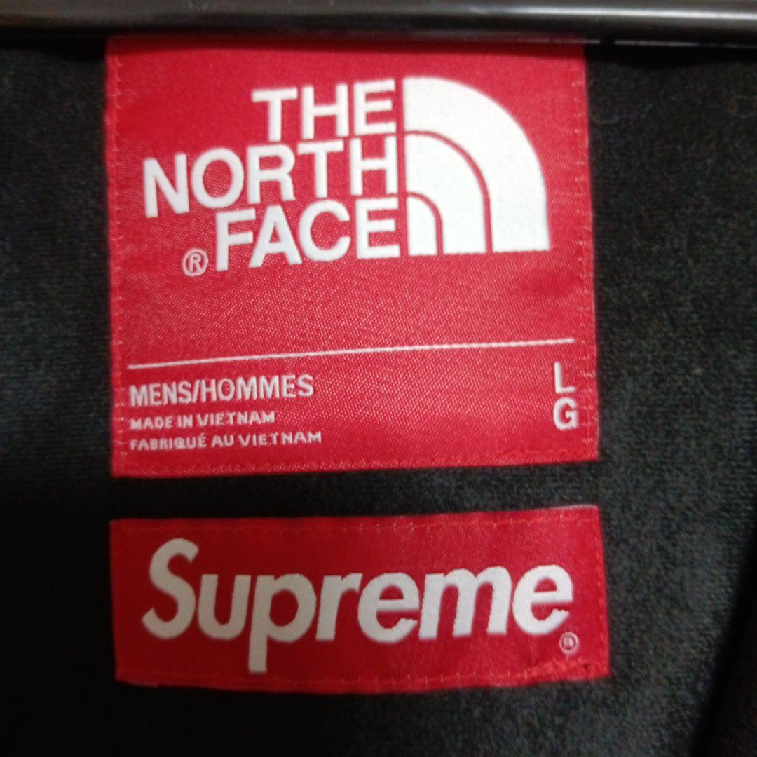 Supreme x The North Face マウンテンライトジャケット