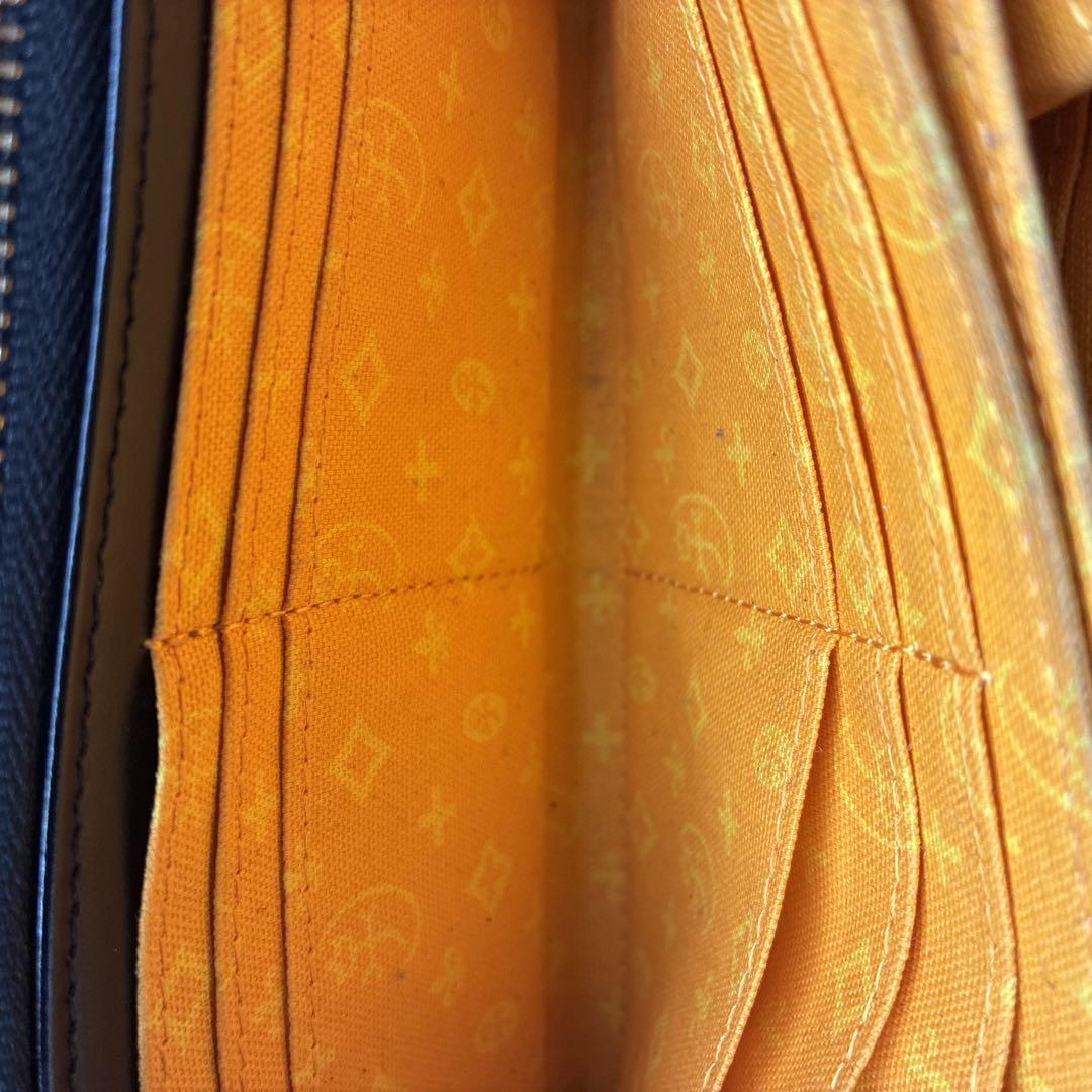 カステルバジャック　CASTELBAJAC ネゼル　ラウンドファスナー　長財布