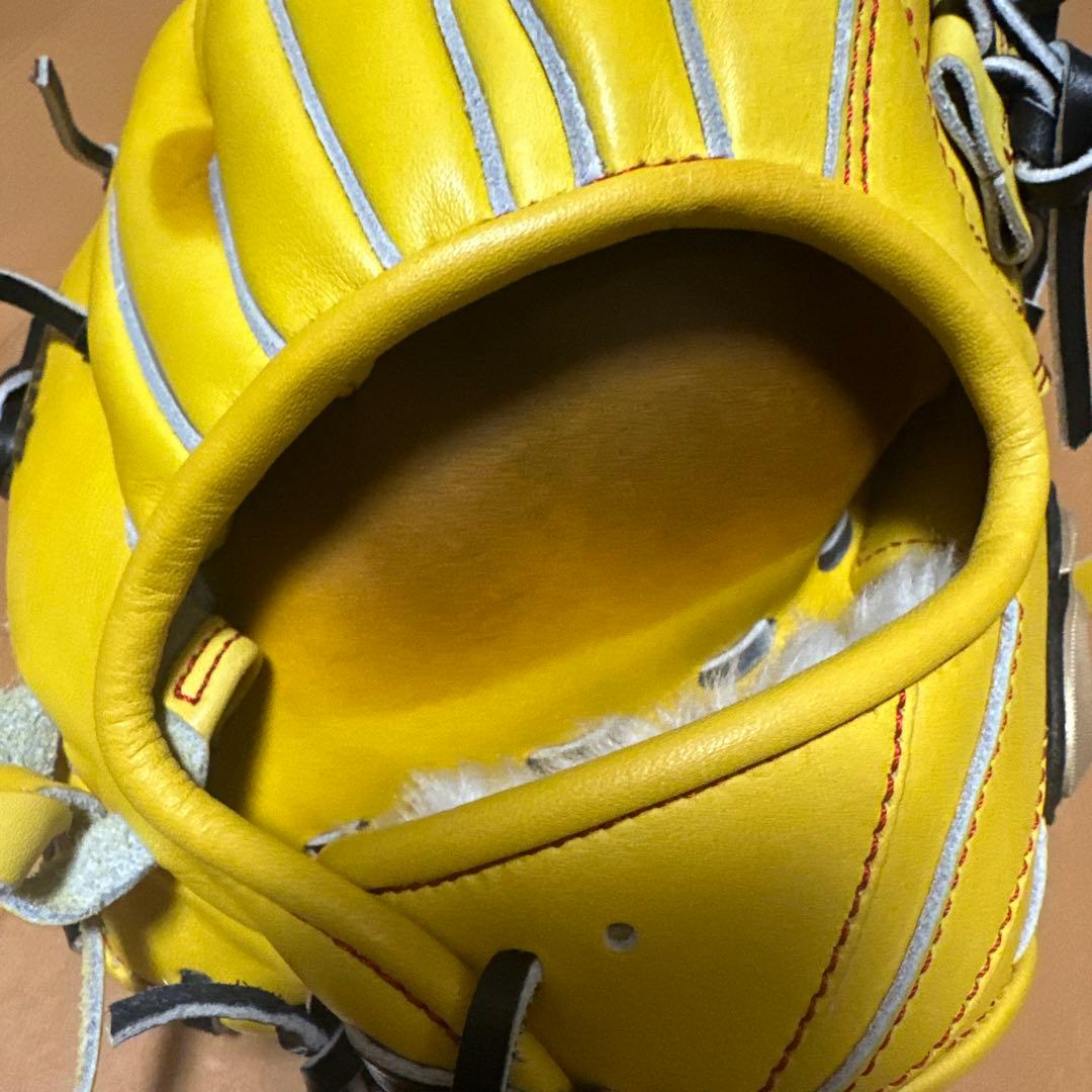 アシックス軟式内野手用グローブ