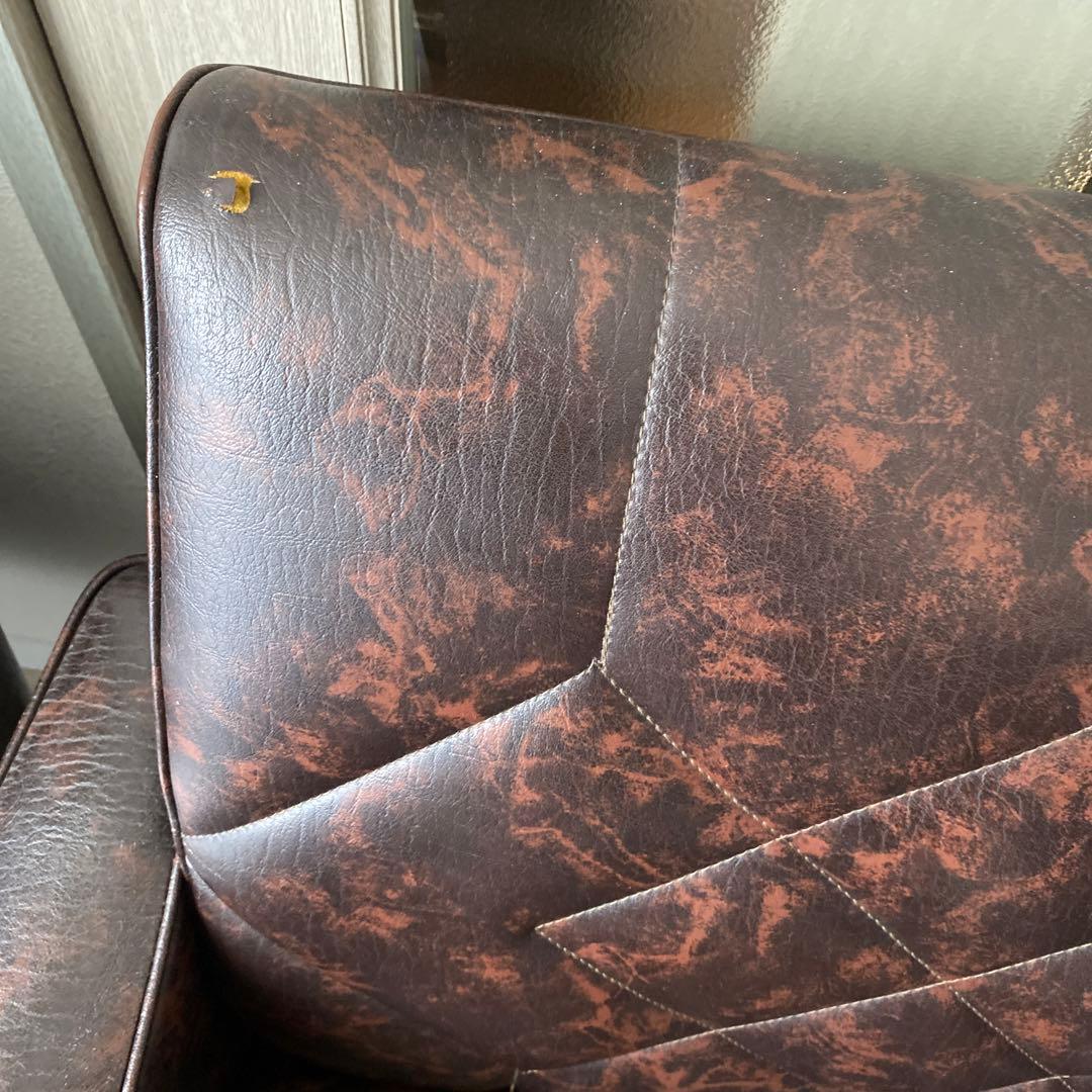 カリモク　カグチェアー　1人掛けソファー　イス　送料込み