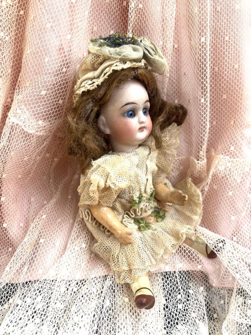 最終出品　アンティーク　ビスクドール