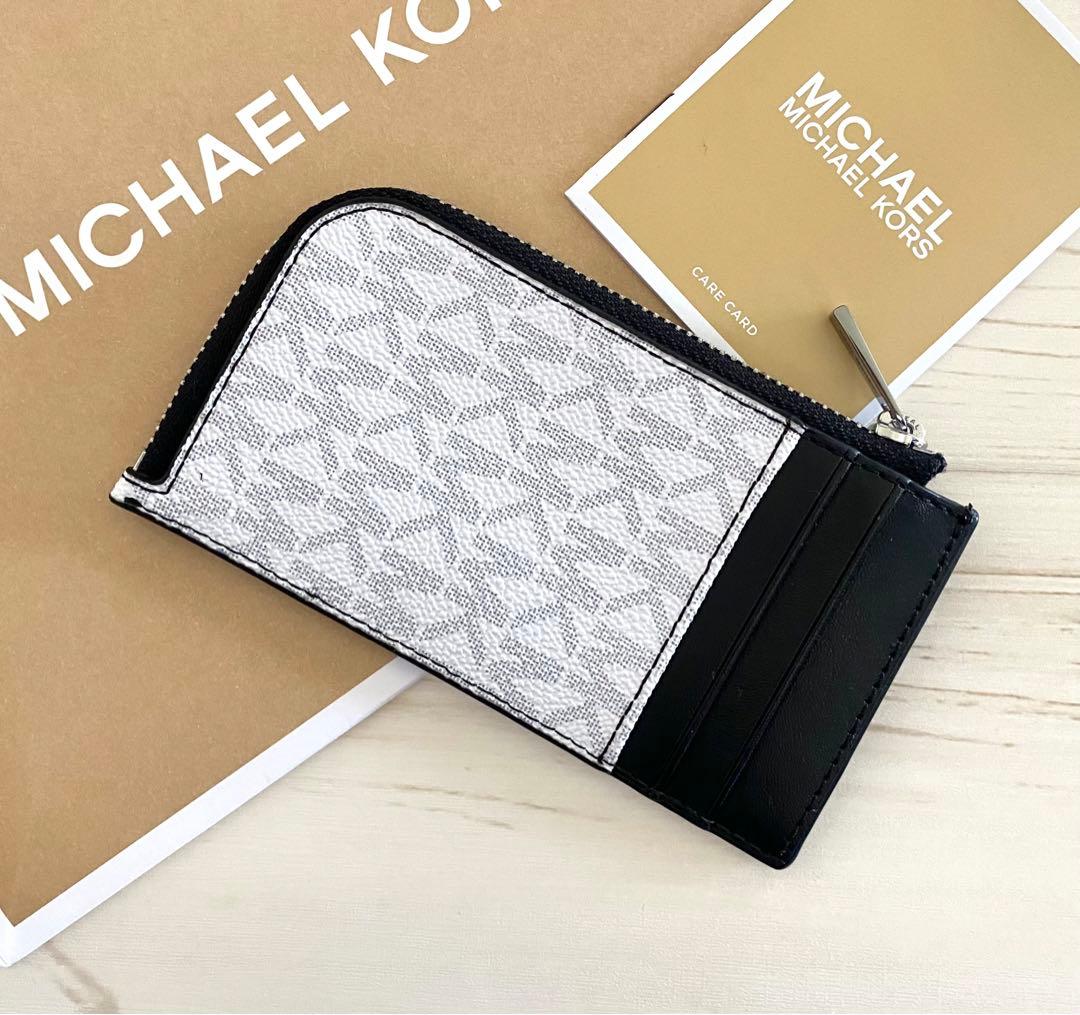 新品 MICHAEL KORS ケース 定期入れ 小銭入れ財布 ホワイト