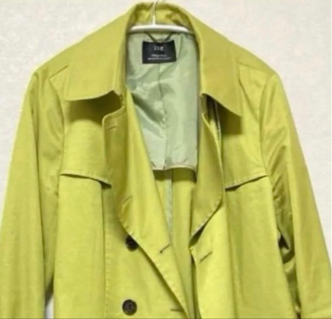 美品23区大きめレディーストレンチコート　ロングコート46号ライムグリーン黄緑
