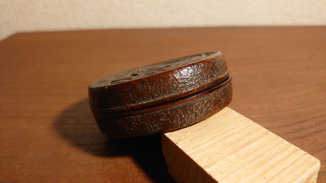 香合　堆朱　古玩　時代香合　蔵出し　鳳凰　仏教美術　１客