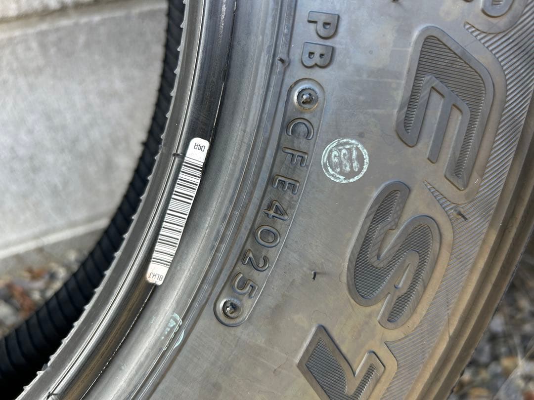 納車前外し　ジムニーJB64純正タイヤ4本セット　175/80R16