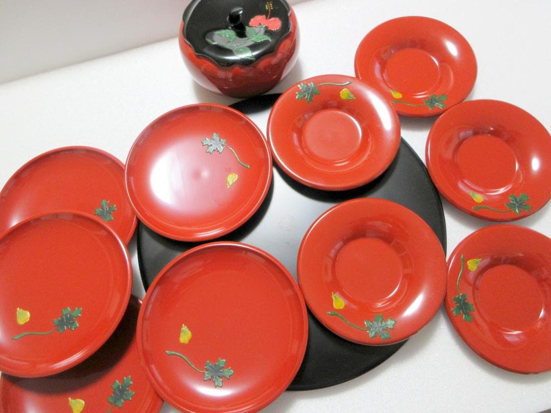 【美品】琉球漆器 菓子器 銘々皿 茶托 丸盆 計12点まとめて / 沖縄伝統工芸