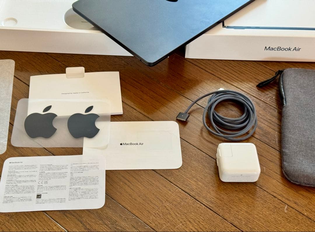 MacBook Air 13インチ M2 8GB 256GB ミッドナイト 美品