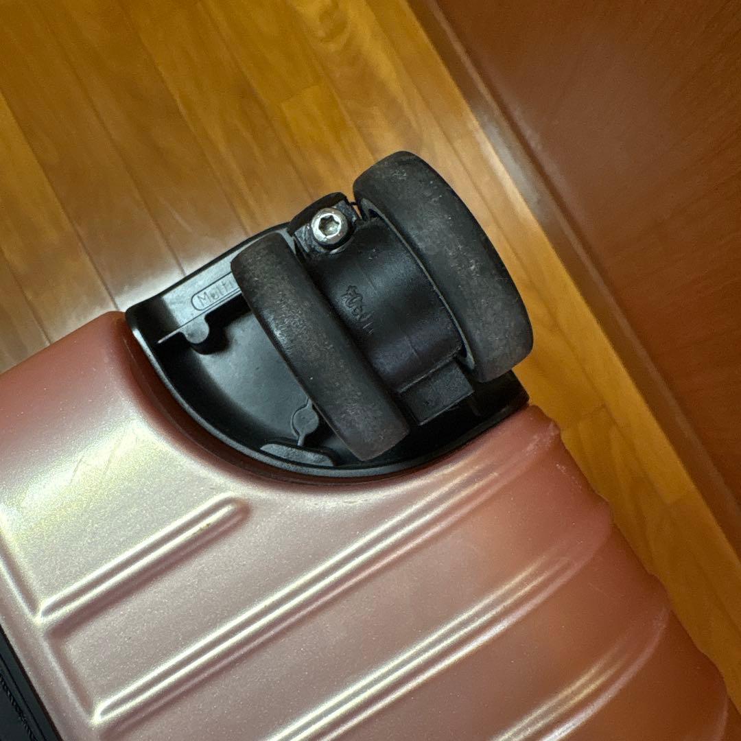 RIMOWA SALSAエアー　ピンク 大容量キャリーケース