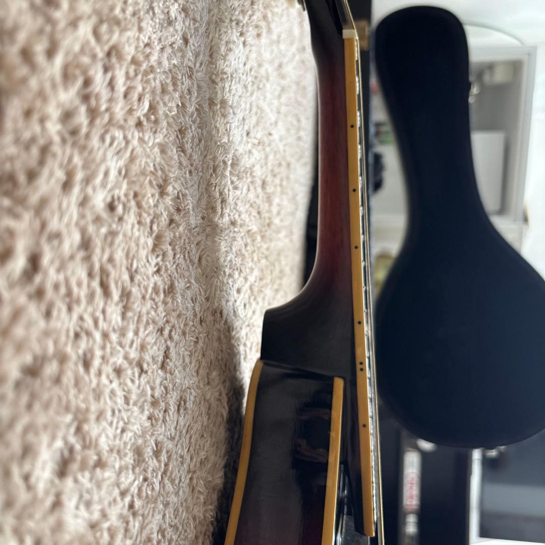 【Fender】 エレクトリック フラットマンドリン