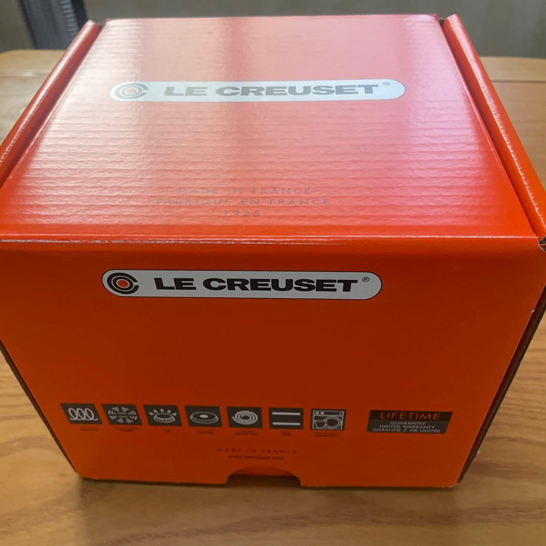 LE CREUSET ココット・エブリィ　18 オレンジ