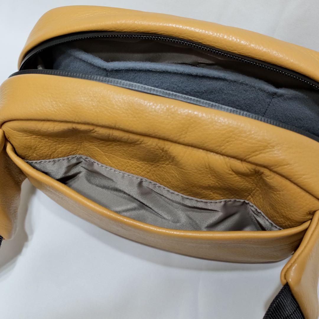 カワニシカバン　ボディバッグ　lauff​［ラフ］​　キャメル