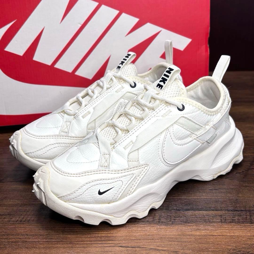 《BEAUTY&YOUTH》NIKE WMNS TC7900 23cm