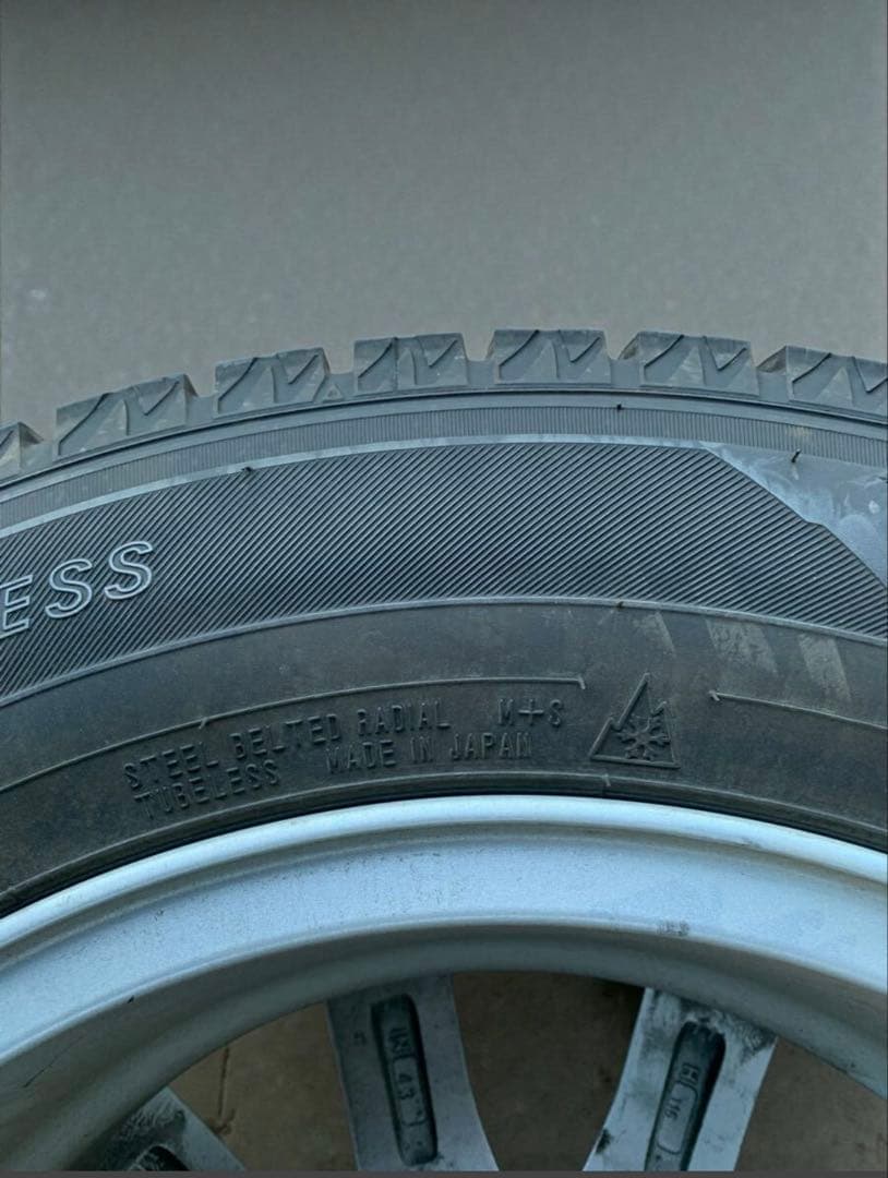 スタッドレスタイヤ ホイール 4本セット 195/65R15 91Q バリ山