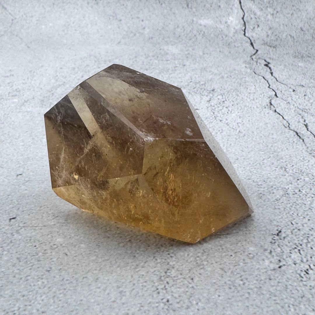 G-175天然シトリンフリーカット原石　天然石　パワーストーン