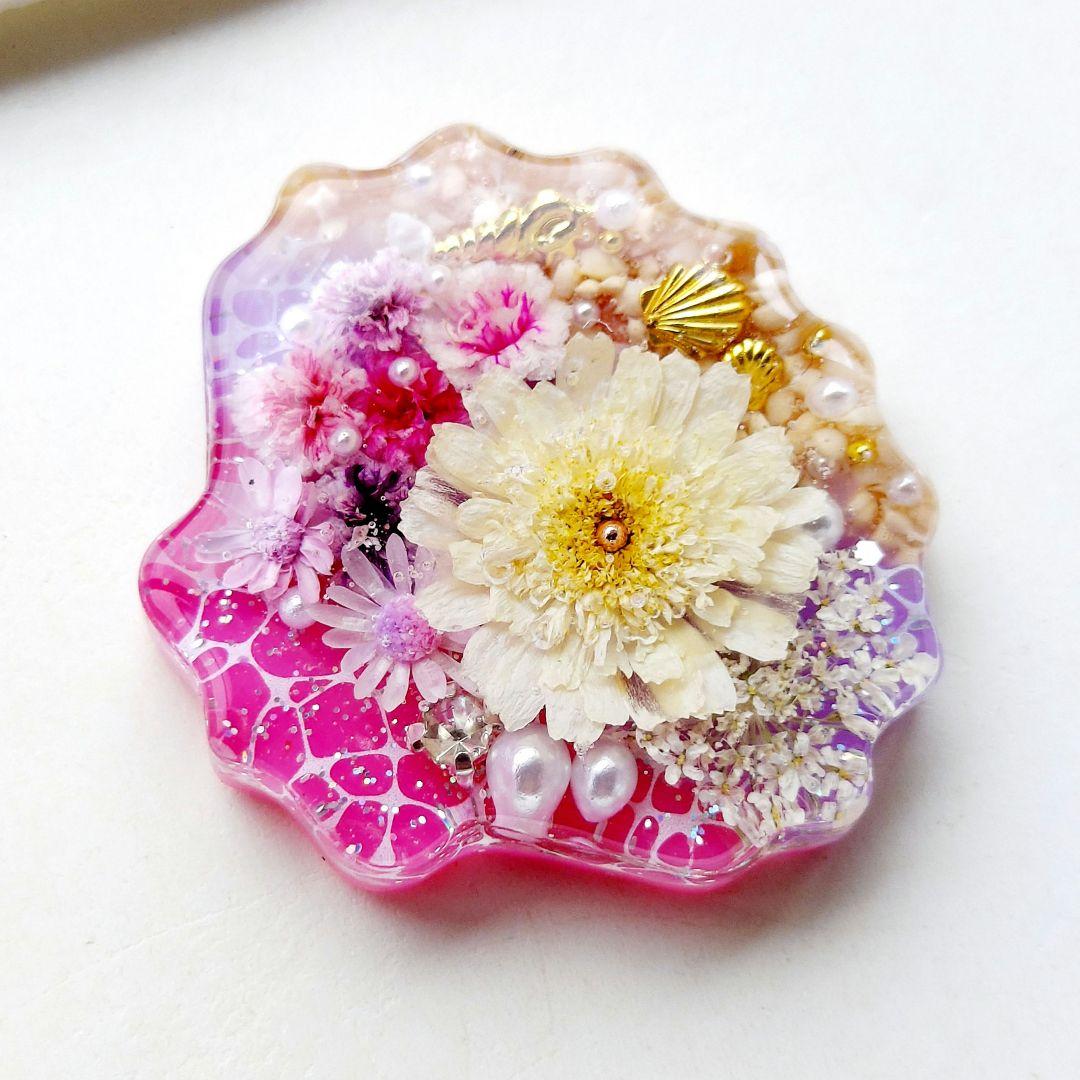 【1605】レジン　マトリカリア　ヘアゴム　ポニーフック　ブロ―チ　ハンドメイド