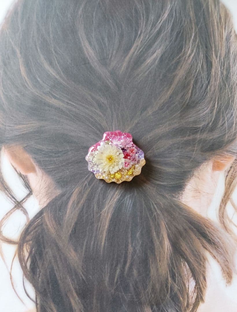 【1605】レジン　マトリカリア　ヘアゴム　ポニーフック　ブロ―チ　ハンドメイド