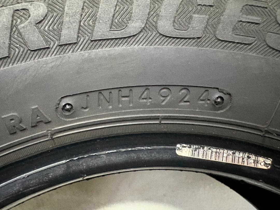 2024年製 ブリヂストン W300 145/80R12 80/78 LT 4本