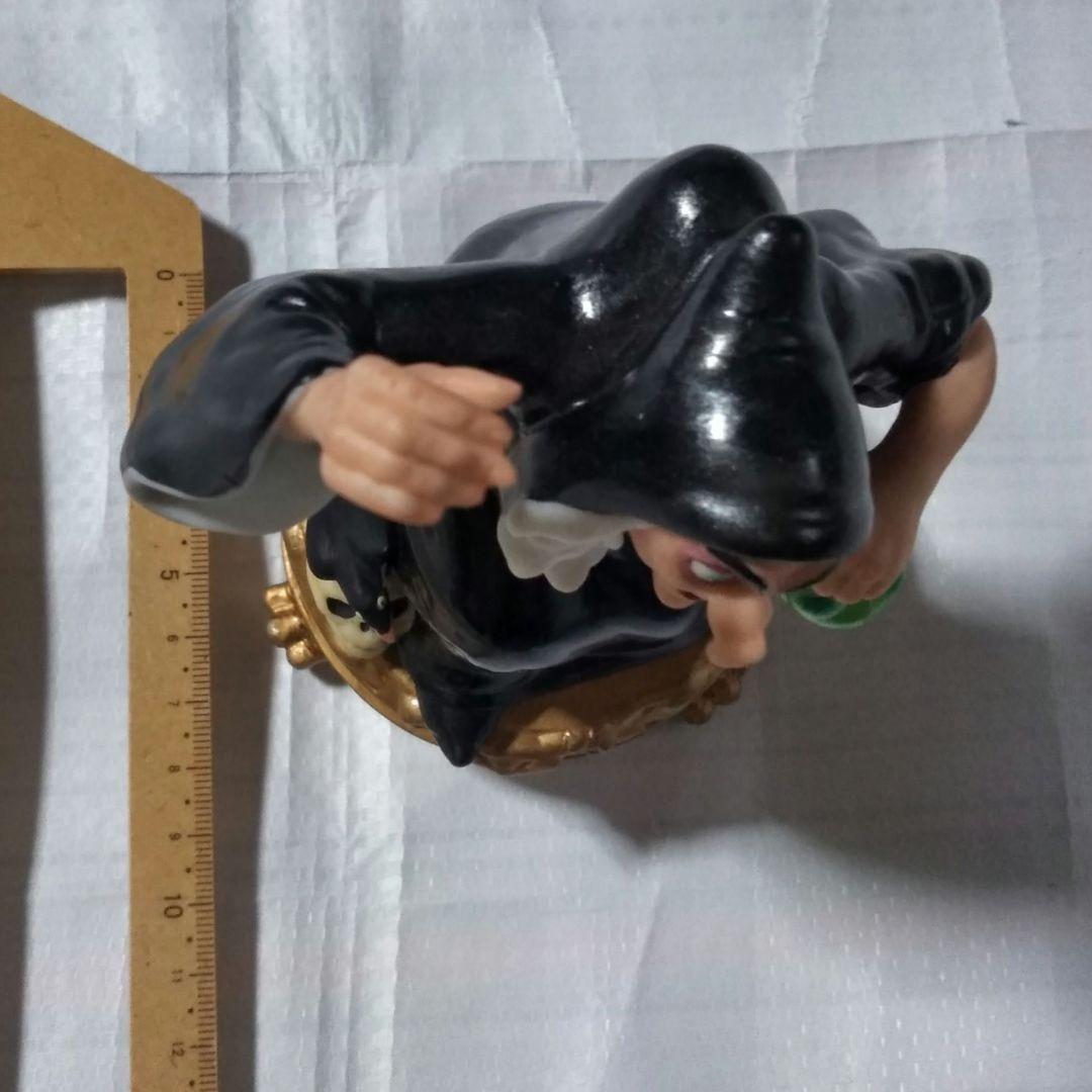 ディズニー 白雪姫 魔女 置物 フィギュリン