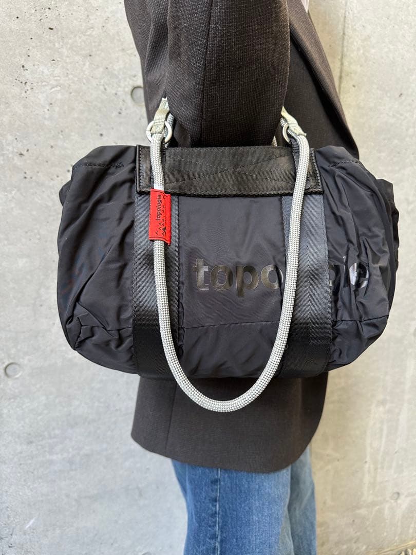 訳ありtopologie Duffle Small 黒　ストラップ付き