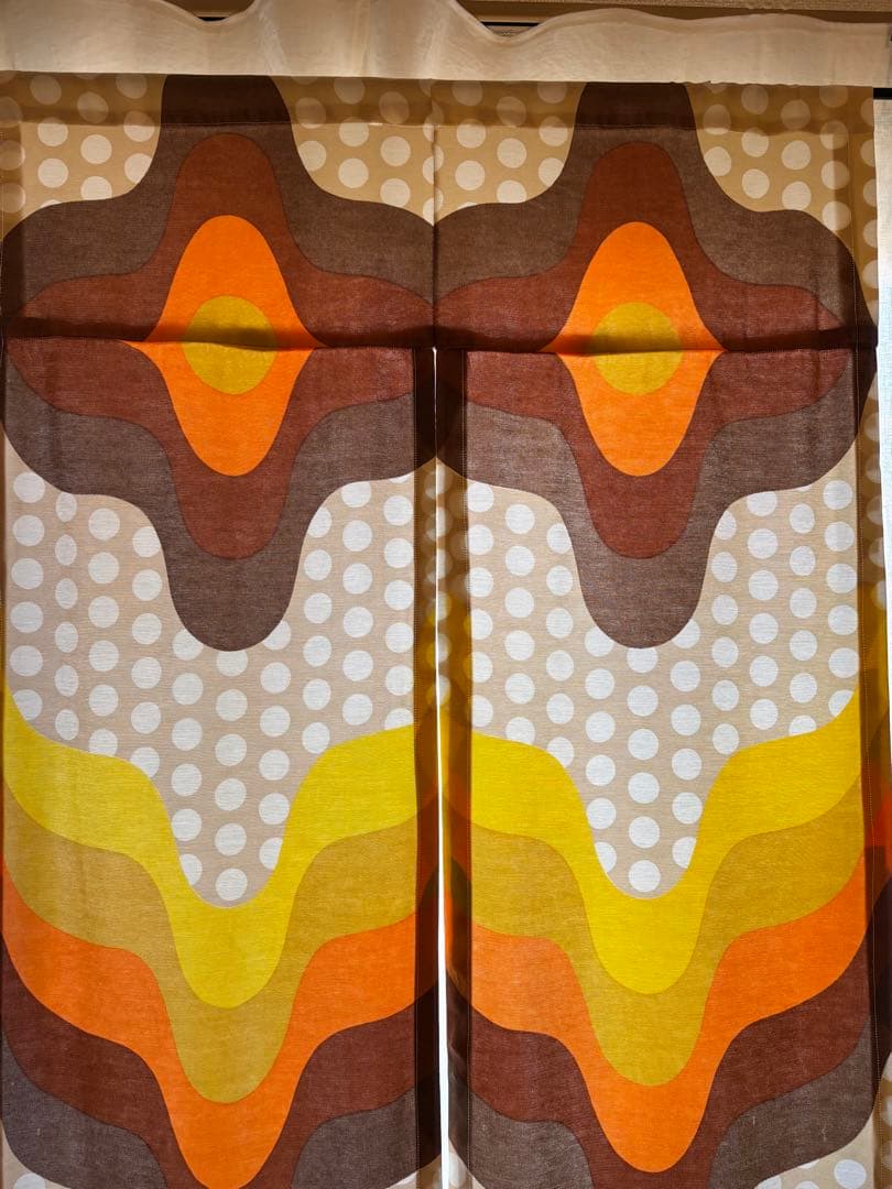 ミッドセンチュリー のれん