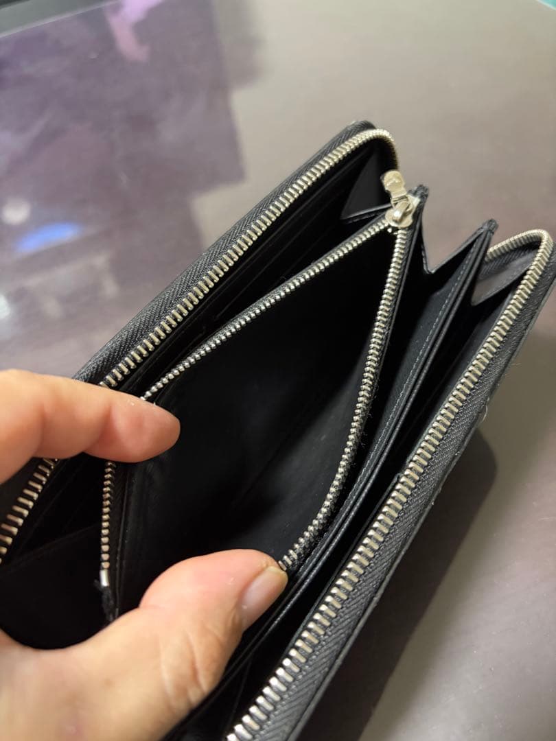 中古 LOUIS VUITTON ルイヴィトンジッピーウォレット エピ 長財布