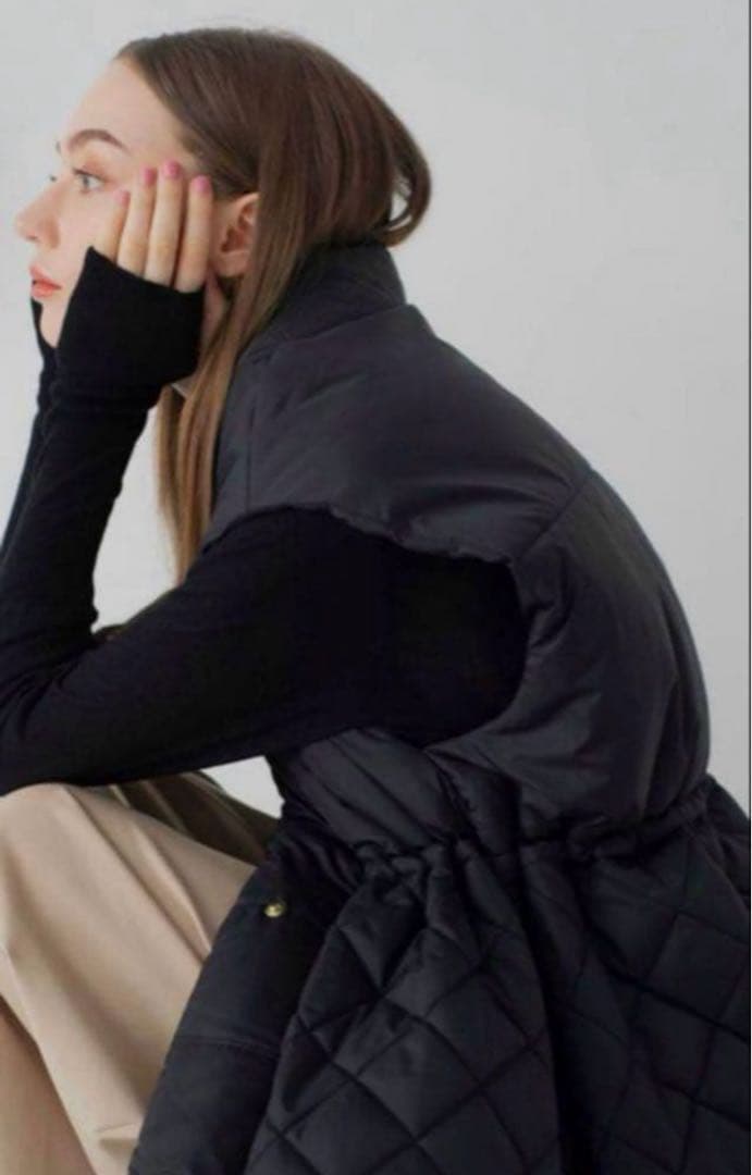 美品 maison de Dolce. キルティングベスト ブラック