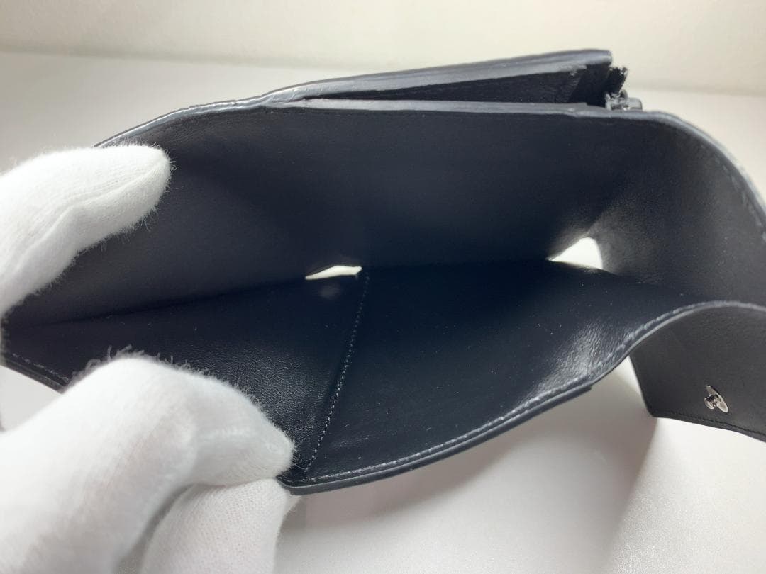 ルイヴィトン モノグラム トリヨン ポルトフォイユ パイロット M82556