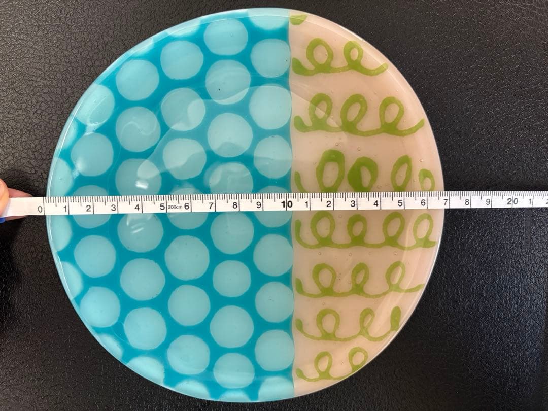 田子美紀　ガラス　皿