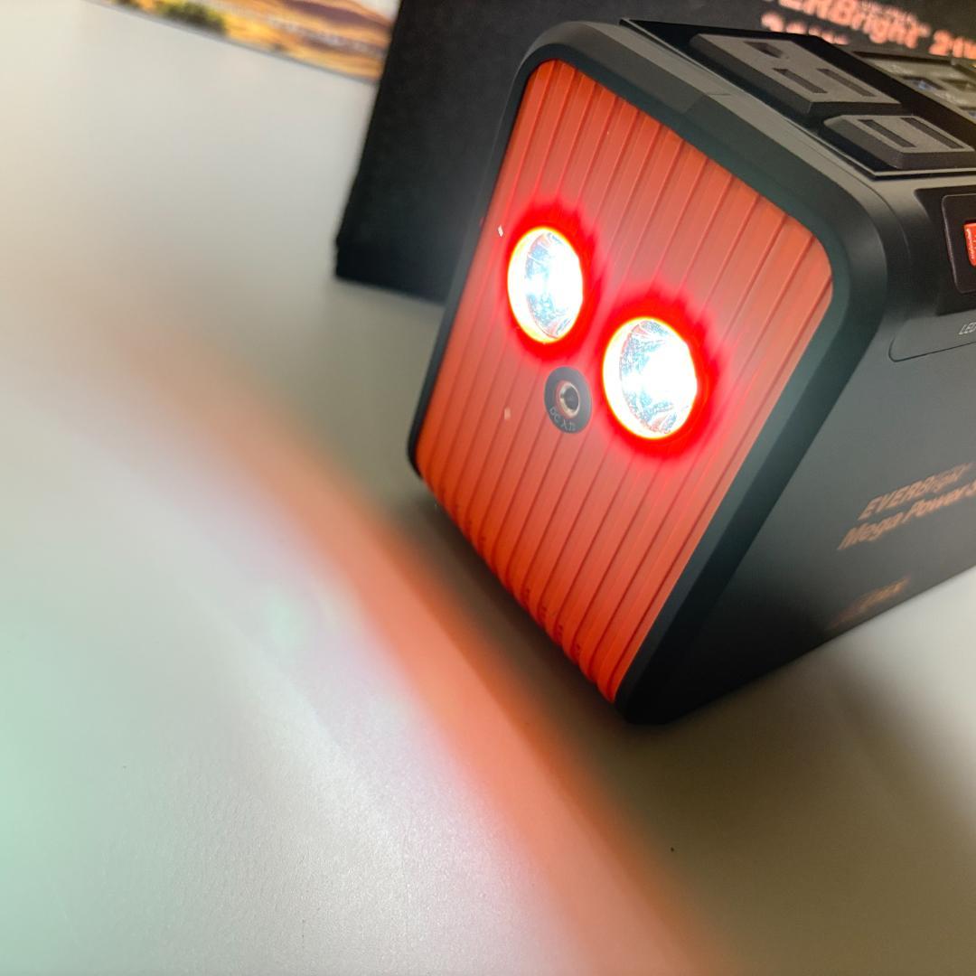 メガパワーステーション ソーラーパネル エバーブライト　メガパネセット 通電確認