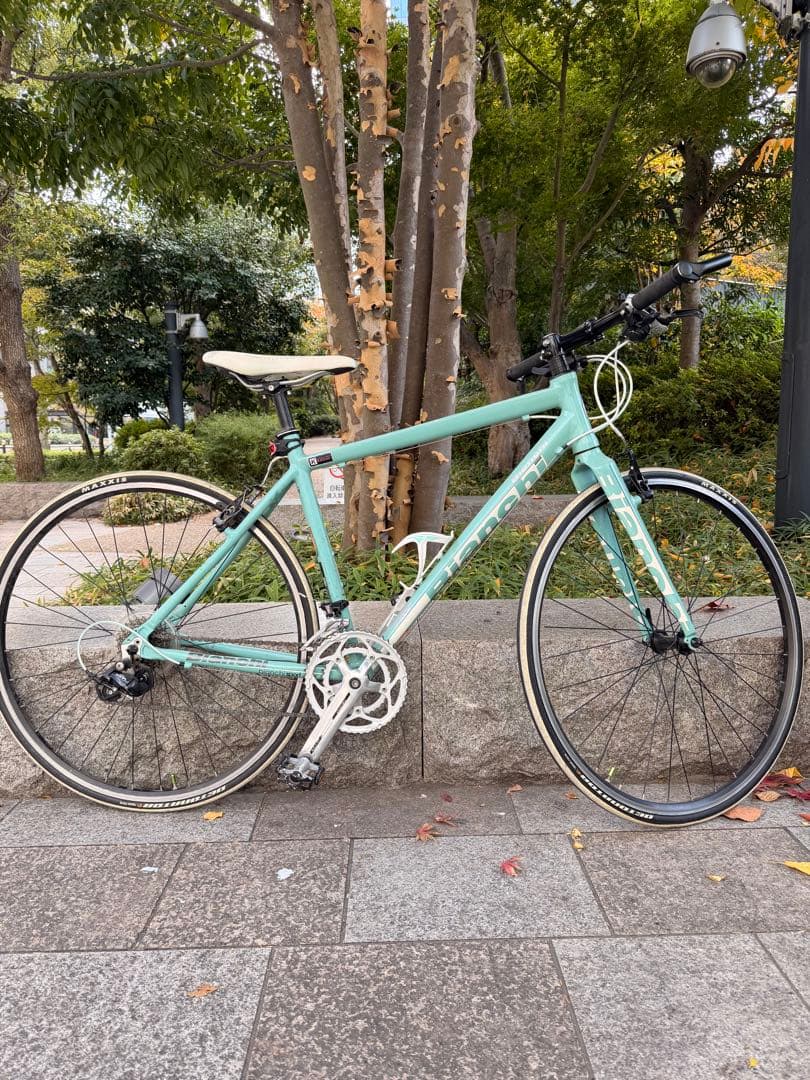 Bianchi ROMA 2室内保管 クロスバイク ビアンキ