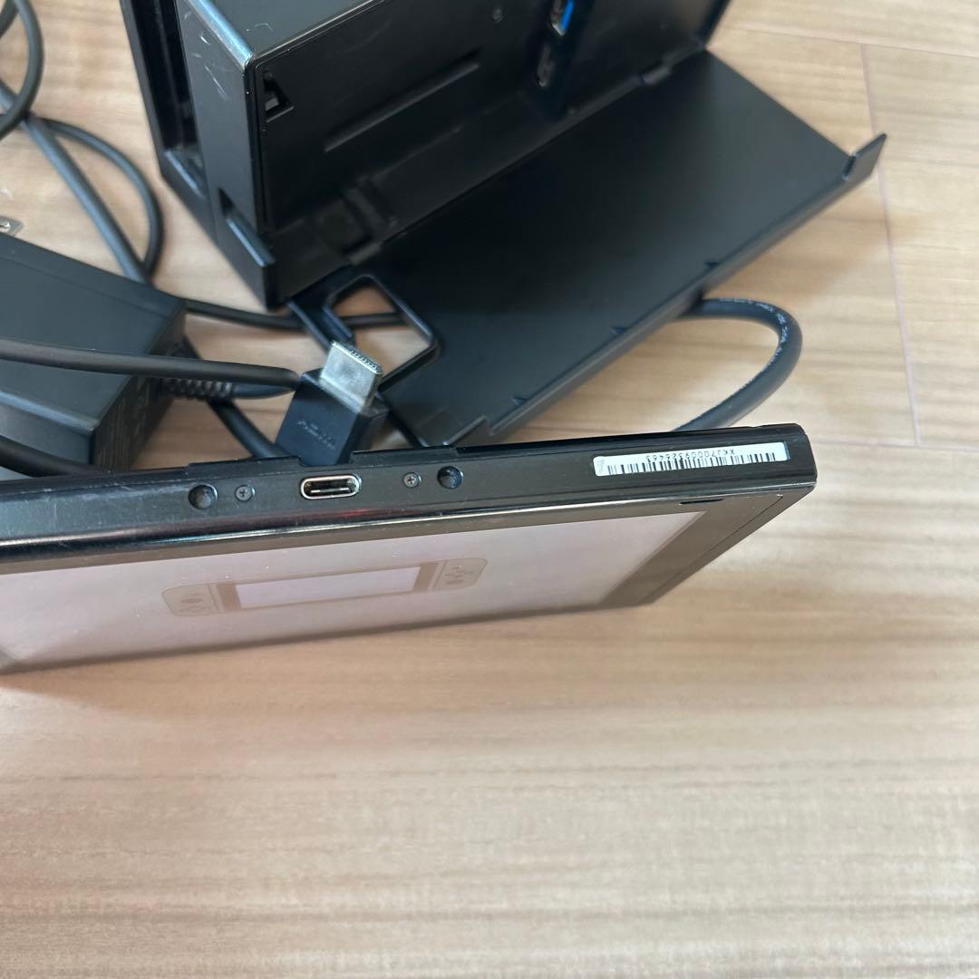 Switch 本体　コード　充電