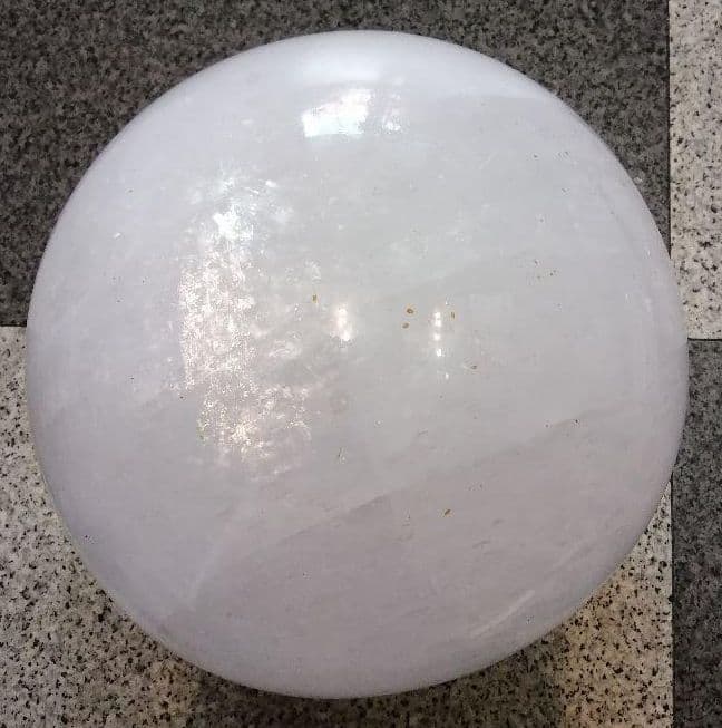 【超特大!!!】ホワイトカルサイト　丸玉　34kg