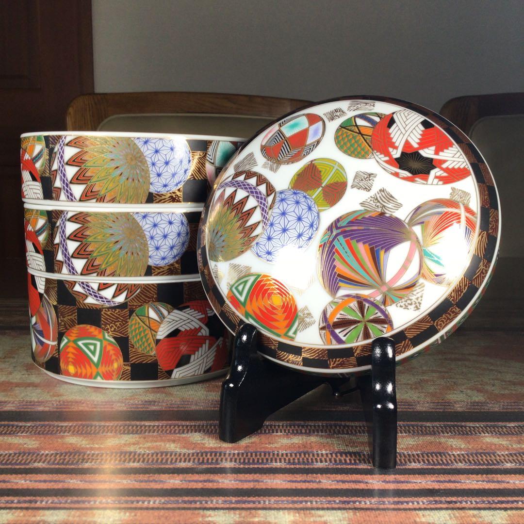 『プレうー特価』　美濃焼　庫山窯　手鞠　金彩　三段重