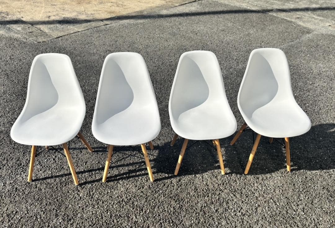 ☆引き取り限定☆ ダイニングチェア４脚 / シェルチェア / ホワイト