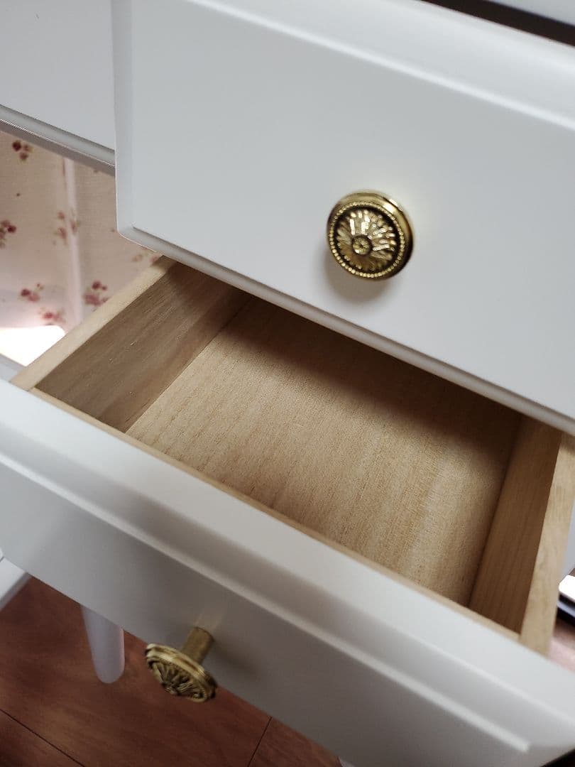 白姫系ドレッサー&スツール