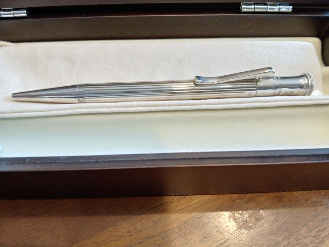 Graf von Faber-Castell ボールペン　本日セール中