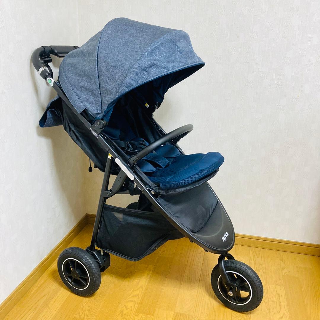 美品高品質アップリカAB型3輪ベビーカー　スムーヴプレミアム　ノーパンクタイヤ