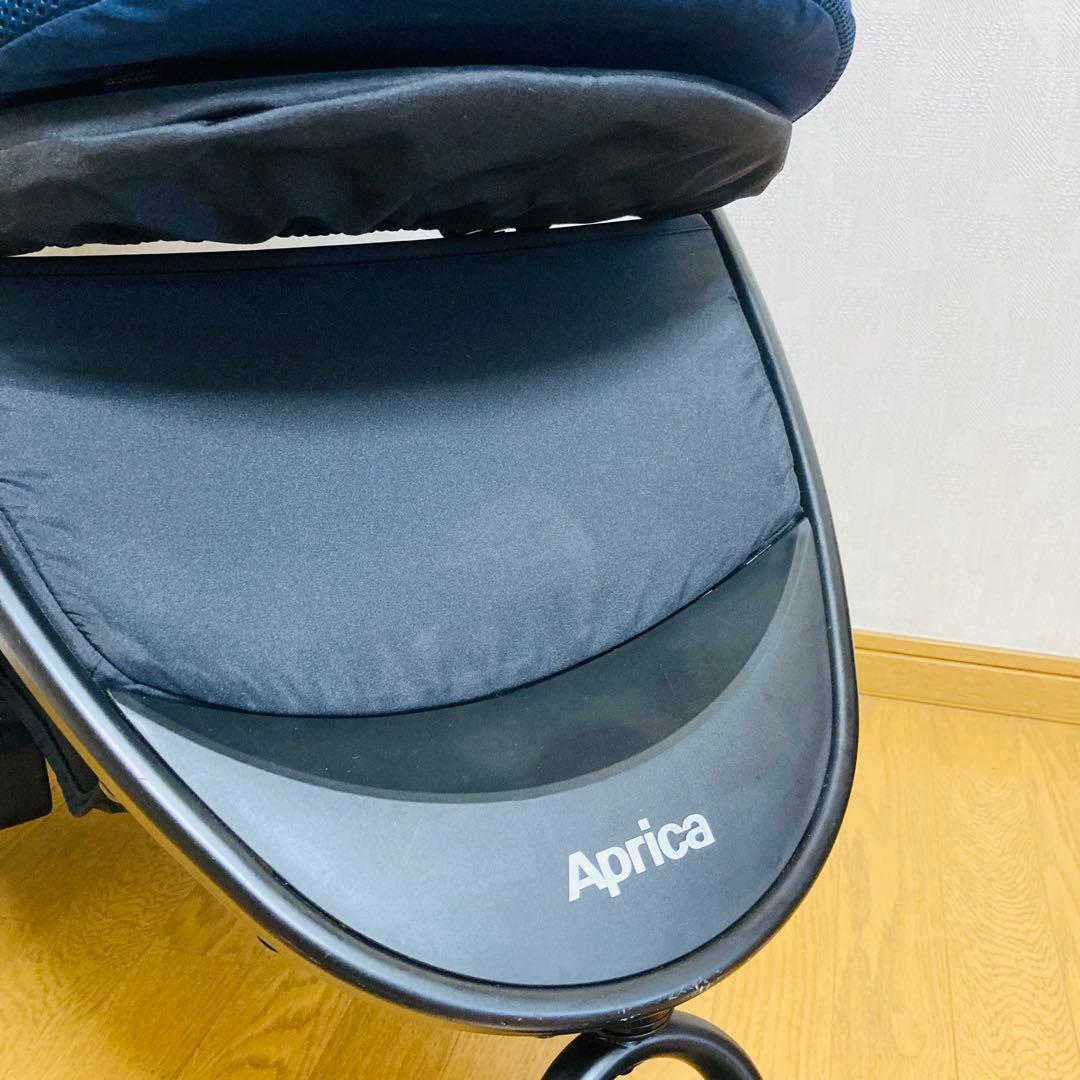 美品高品質アップリカAB型3輪ベビーカー　スムーヴプレミアム　ノーパンクタイヤ