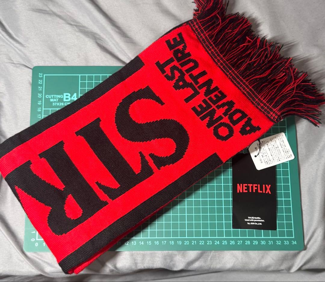 stranger things 原宿ポップアップ ニットマフラー