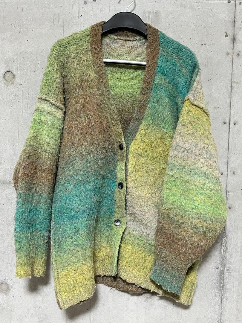 silent サイレント　川口春奈　グラデーションループシャギーニットカーデ