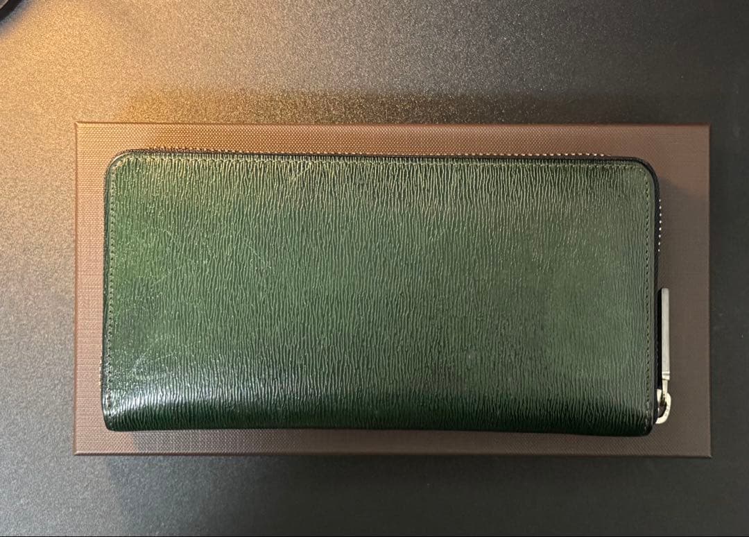 COCOMEISTER プルキャラック・クラウディオ　ラウンドジップ長財布