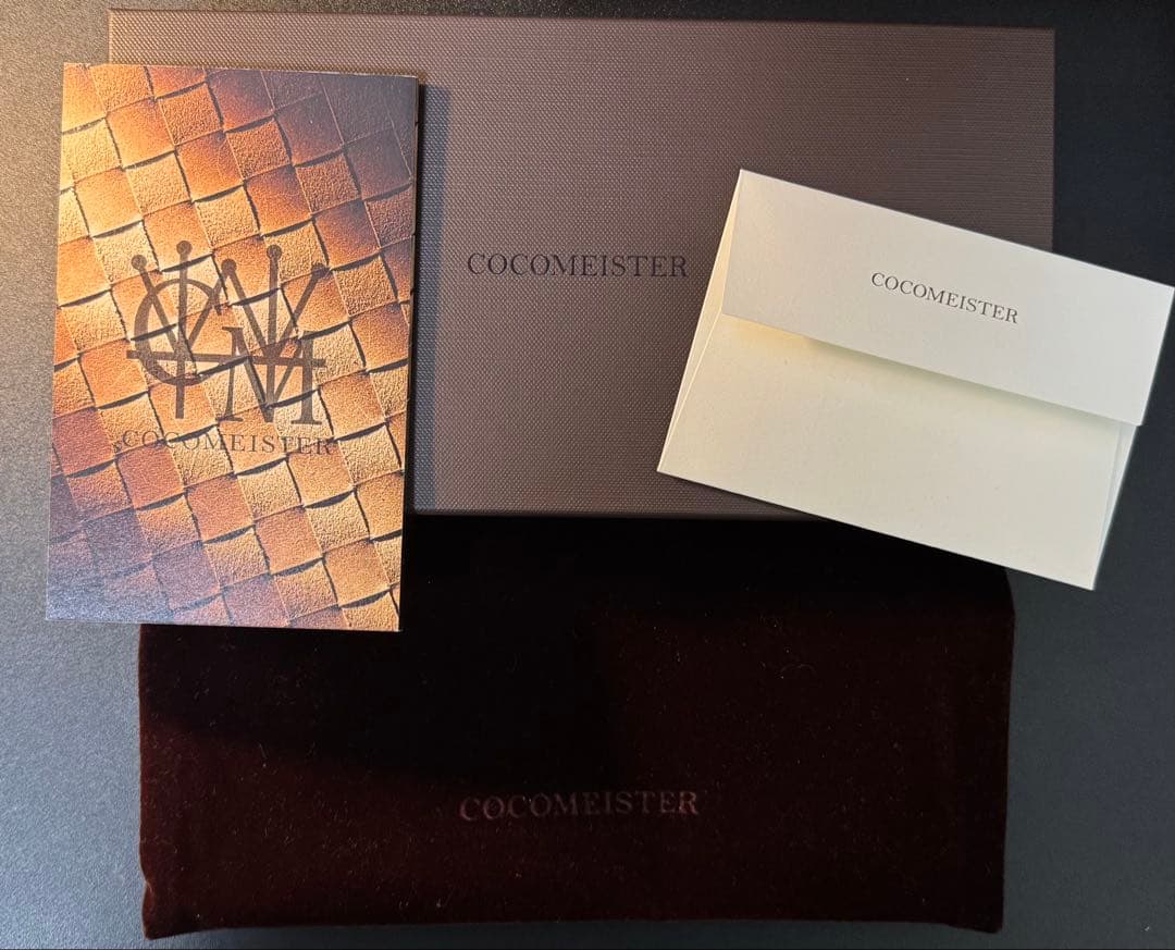 COCOMEISTER プルキャラック・クラウディオ　ラウンドジップ長財布