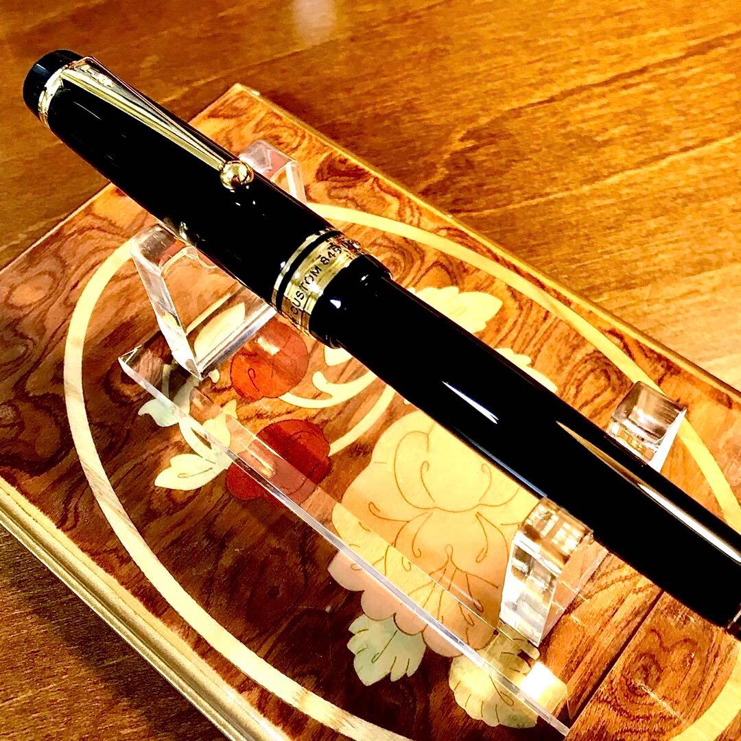 ☆ほぼ新品☆最極上品☆素晴らしいパイロットカスタム845漆万年筆(M)