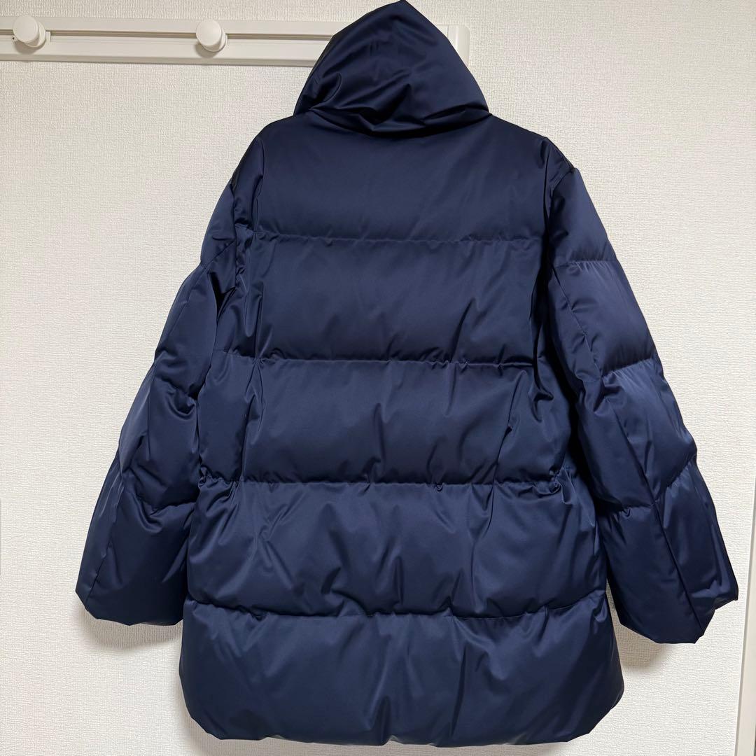 ネイビー ダウンボリュームジャケット +J